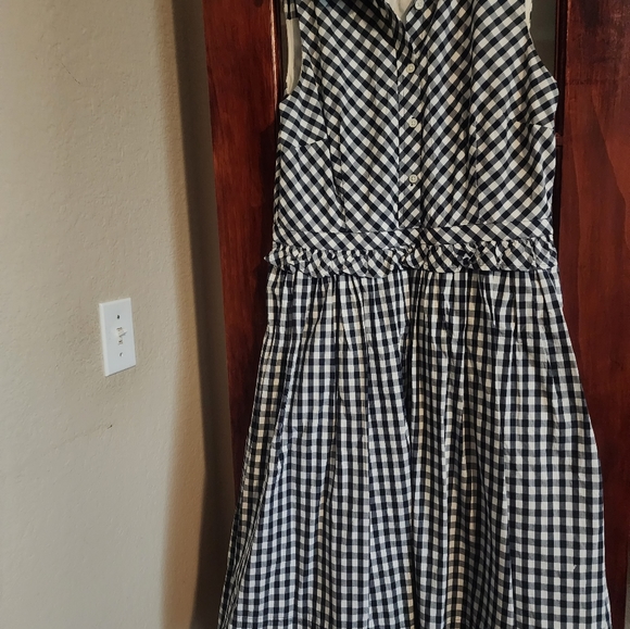 EUC J. Crew Gingham midi dress. Sz 12 with Pockets!! - Picture 4 of 5